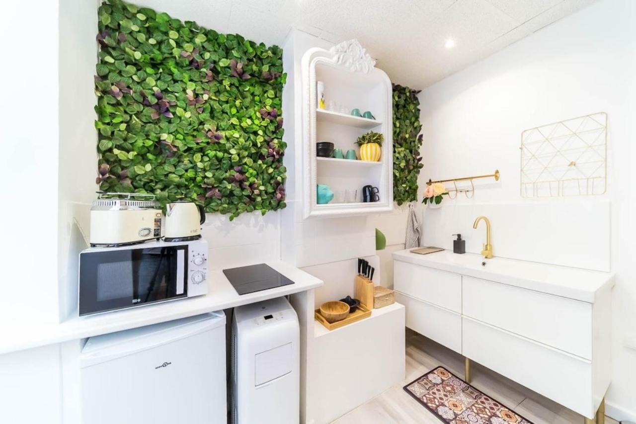 The Pleney Charming 2 People - Cordeliers Apartment Lyon Bagian luar foto